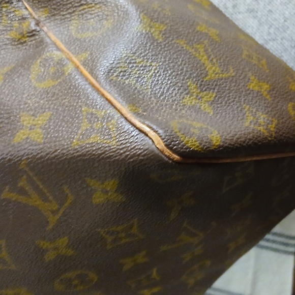Louis Vuitton  Monogram Speedy 30 Hand Bag - Picture 6 of 16